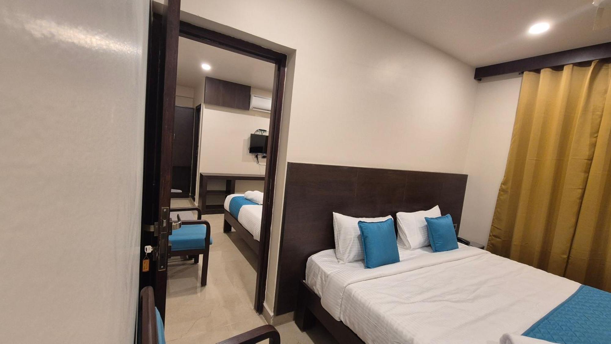 Hotel Janas Tirupati Zewnętrze zdjęcie