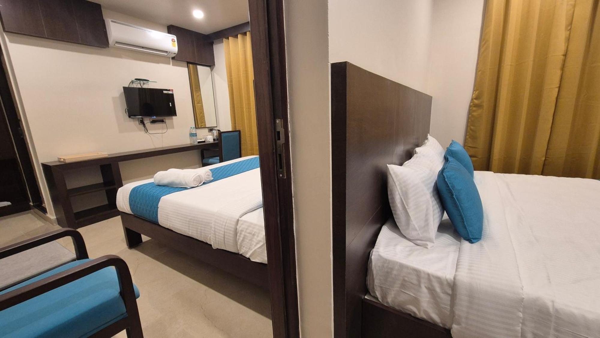 Hotel Janas Tirupati Zewnętrze zdjęcie
