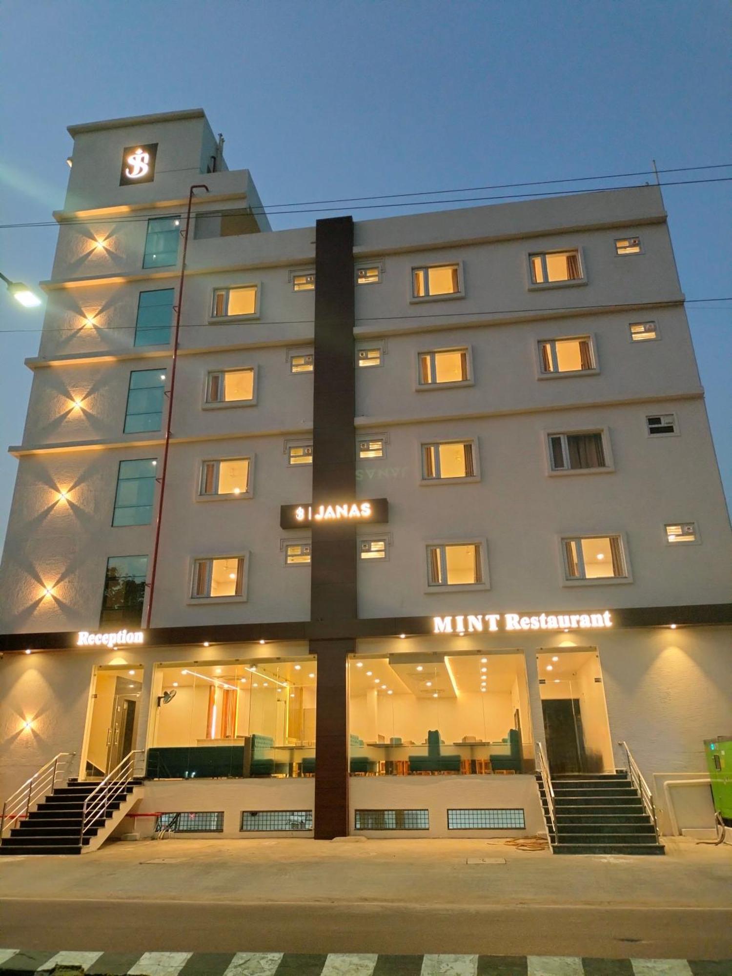Hotel Janas Tirupati Zewnętrze zdjęcie