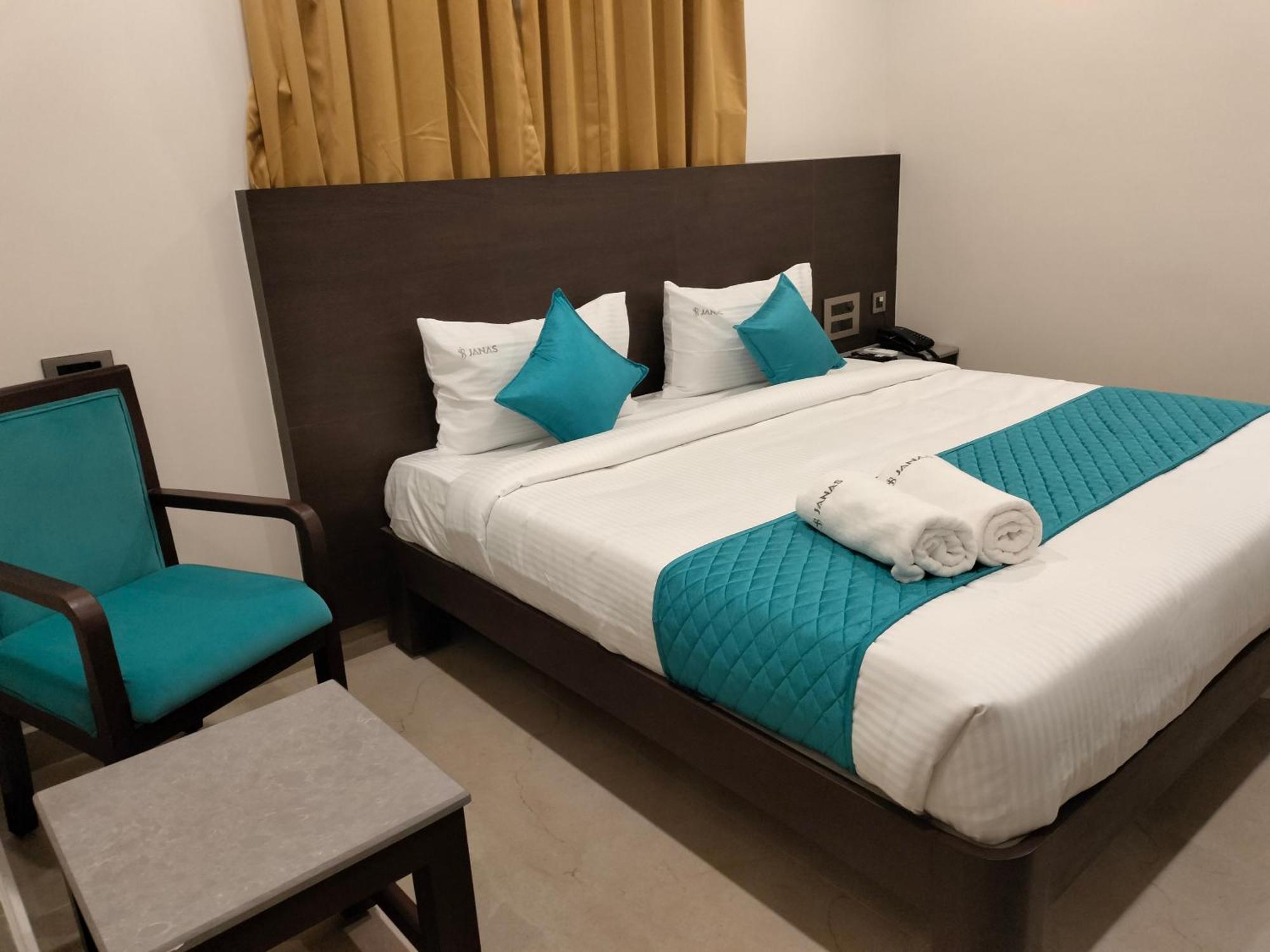 Hotel Janas Tirupati Zewnętrze zdjęcie
